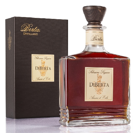 Amaro di Erbe 'DiBerta, II 28 di Via San Nicolao'